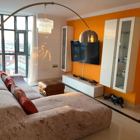 Luxury Near & Golf Amora