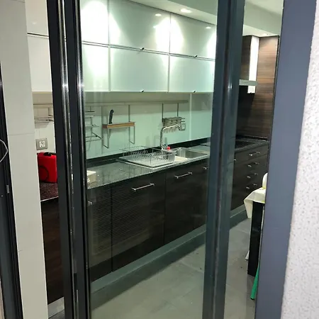 Luxury Near & Golf Apartment Amora